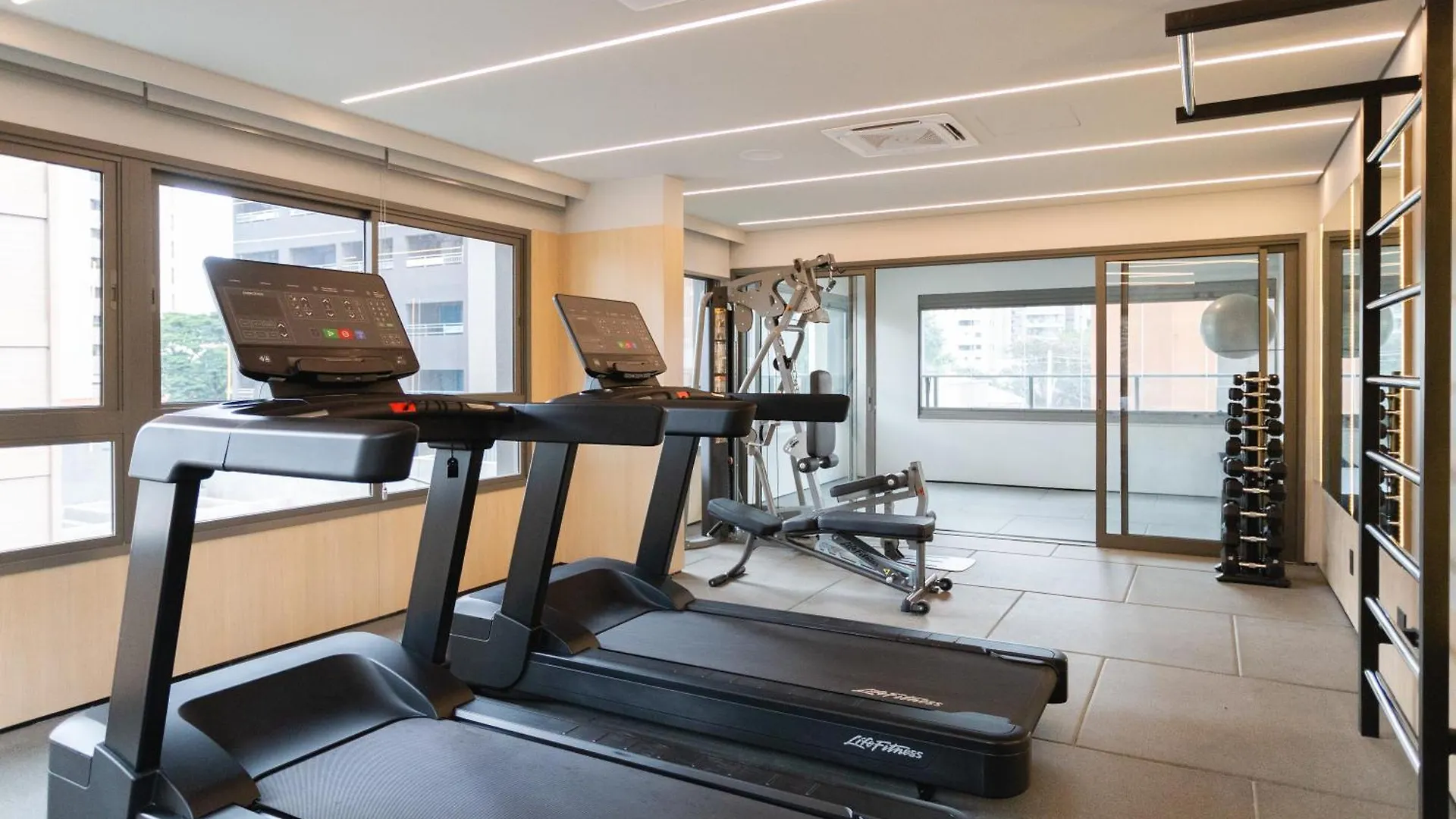 Lägenhet Go Balkon - Studios Por Temporada São Paulo