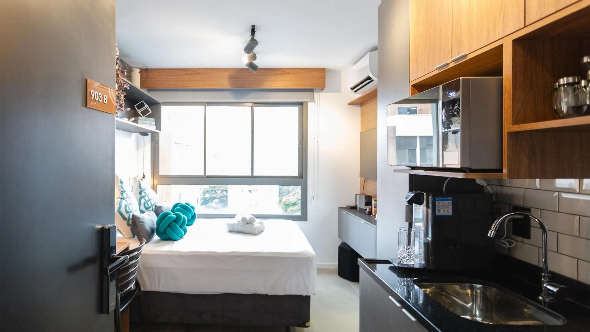 Go Balkon - Studios Por Temporada São Paulo Lägenhet